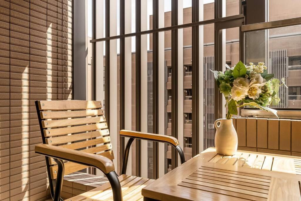 New Building 2B1Blk Workspace Taipei Main Station • 新大樓 台北車站 2房1衛 客廳廚房 工作空間 Exterior photo